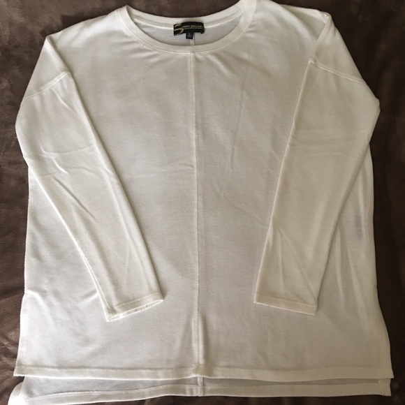 🍁Woman’s Light-Weight Sweater - Picture 1 of 2